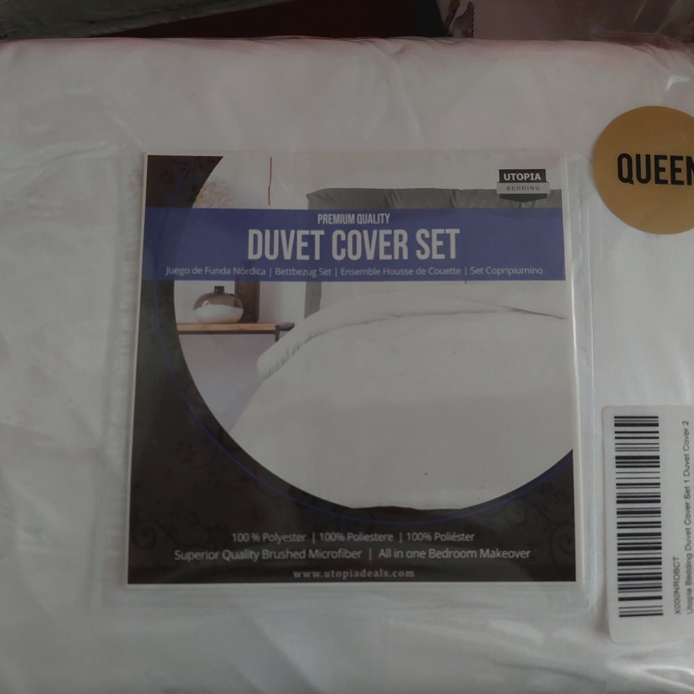 Topia White Duvet Cover Set Queen